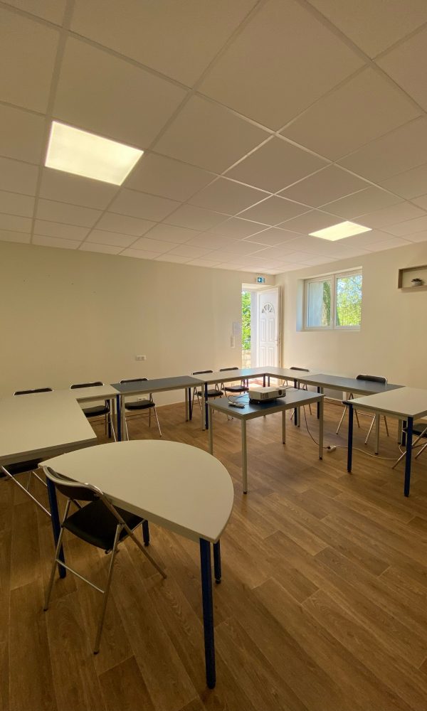 salle de réunion La Couronne Angoulême séminaire entreprise Moulin de l'Abbaye professionnel tarif cadre